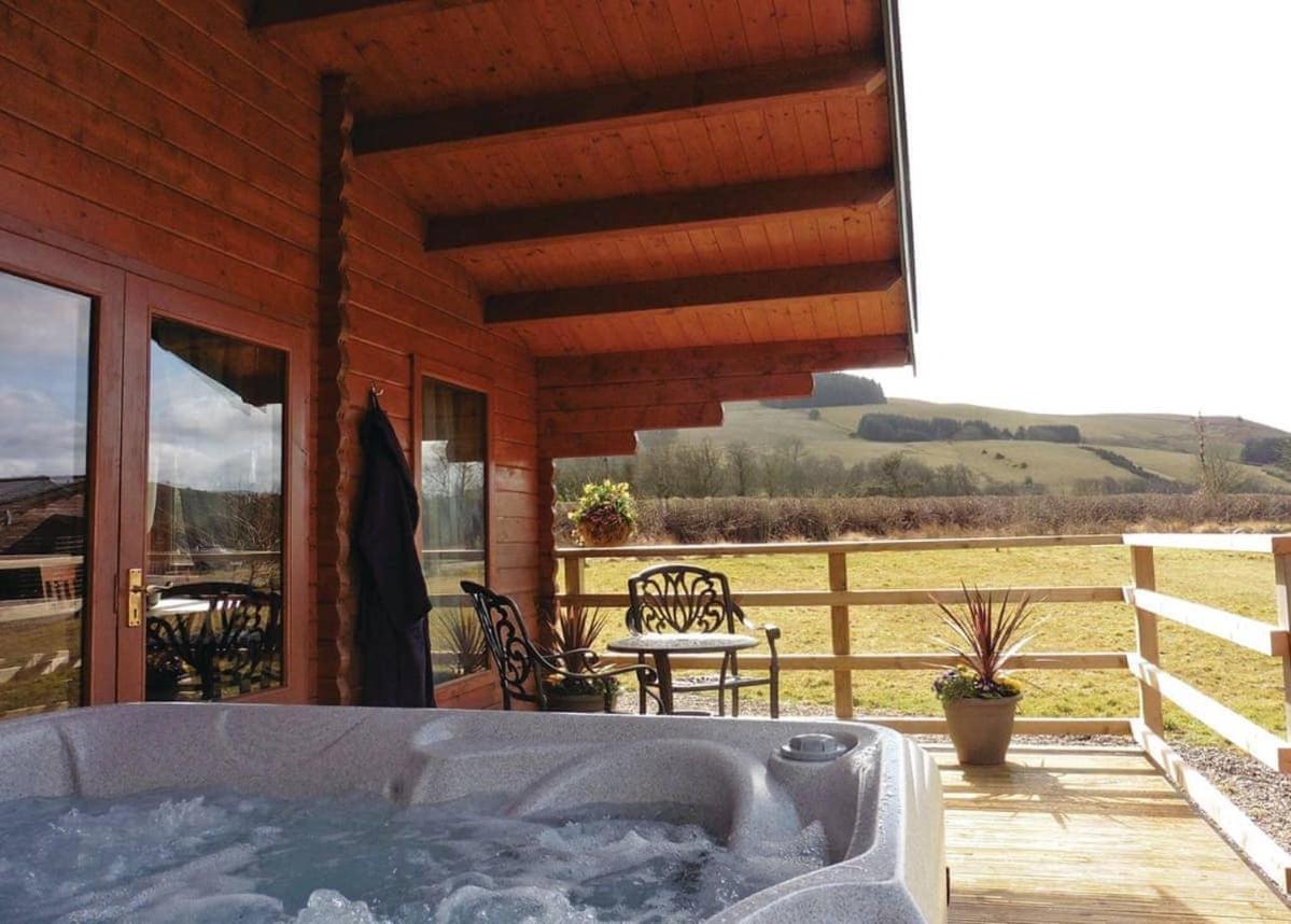 Mill Meadow Lodges Llanbister Kültér fotó